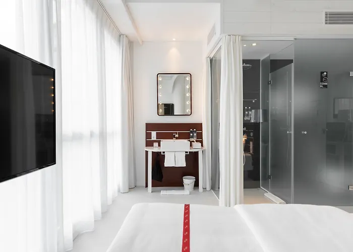 Ruby Lotti By Ihg Amburgo