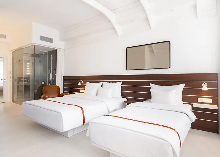 Hotel Ruby Lotti By Ihg 4*